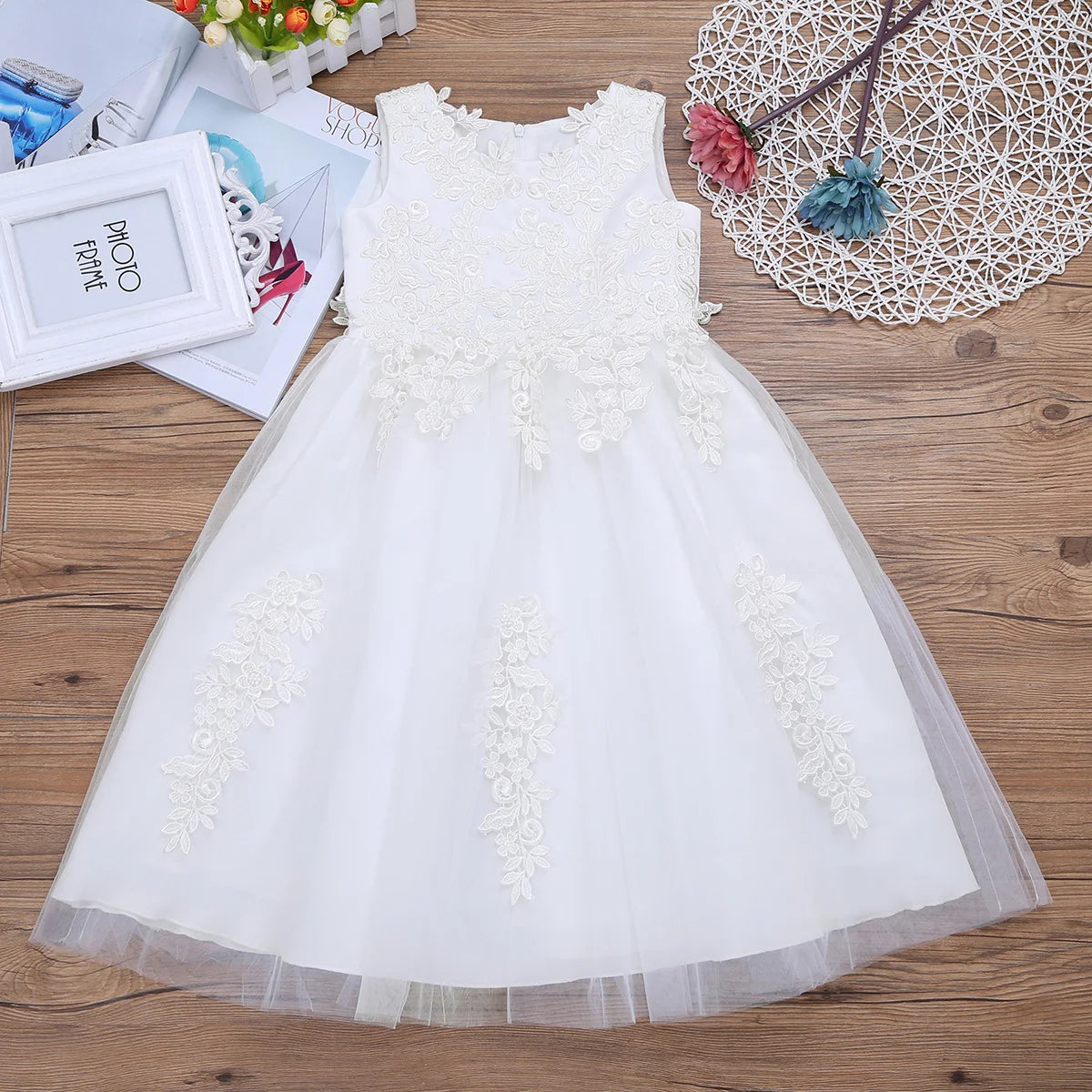 Blumenmädchenkleid mit floraler Spitze für Kinder, bestickt, für Hochzeit, Festzug, Brautjungfernkleid, ärmellos, Taufe, Kommunion, Ballkleid.