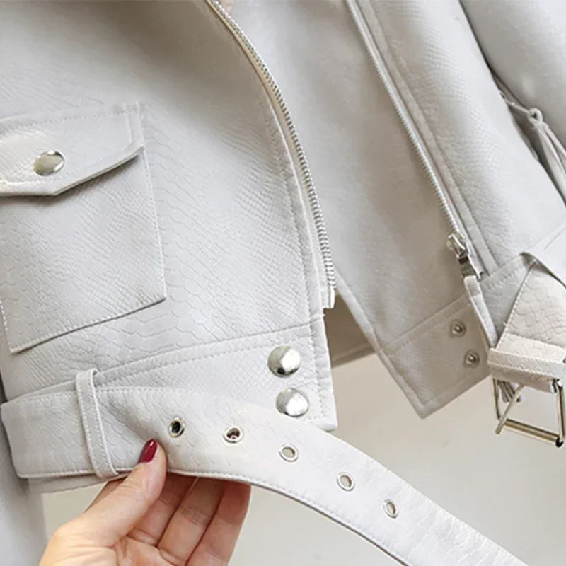 Dünne Jacke mit Gürtel Weibliche Streetwear Leder Mantel Biker Moto Frühling Herbst Frauen Faux Leder Jacke Oberbekleidung Neue Mode.