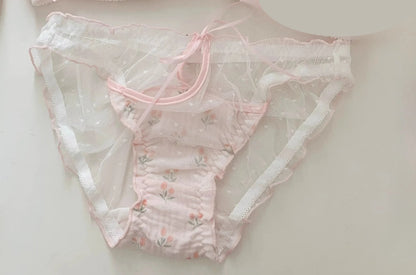 YUQI Kawaii Lace Bralette Set Japanese Floral Mesh Underwear Summer Ultra-Thin Lace-Up Cutout Romantic Bra 2024 New Kawaii set.