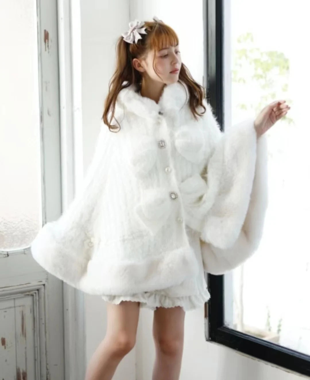 Japanische Liz Süße Prinzessin Faux Kaninchen Fell Cape Mantel Frauen Herbst Winter Pelz Jacke Lose Uhr Strass Bogen Mit Kapuze Mantel