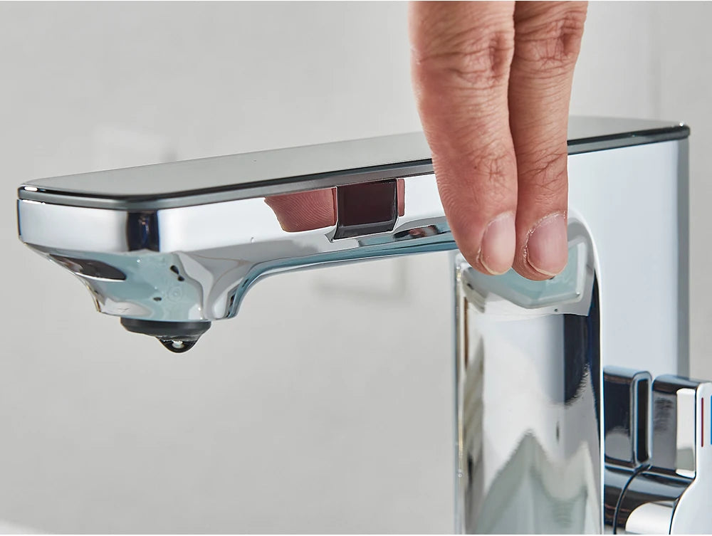 White Smart Sensor Basin Faucet Screen Digital Display Hot Cold Water Mixer Tap Touchless Vanity Sink Faucet For Bathroom