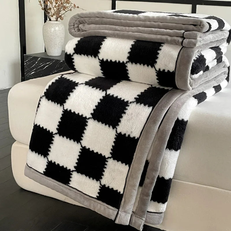 Plush Warm Winter Blanket A Grade Plaid Coral Fleece Soft Thick Bed Blankets for Sofa Single Double Couple Furry Bedspread.