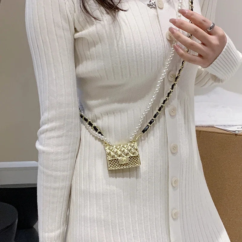 Mini Metal Shoulder Bags for Women Pearl Chain Crossbody Bag Designer Clothing Accessories Satchel Female Decorative Box Handbag.