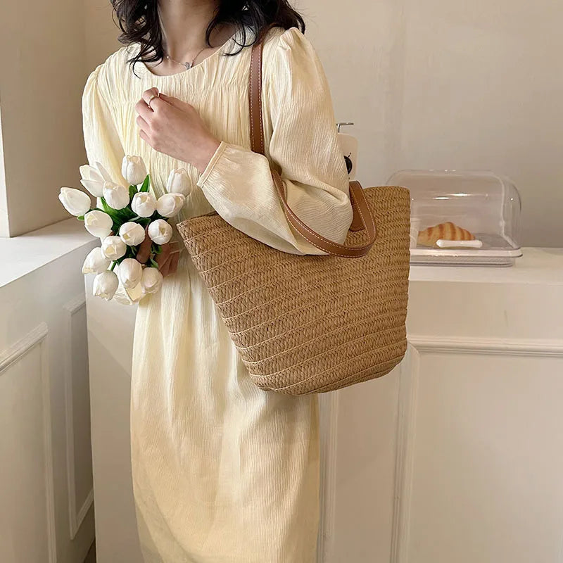 Women's Large Capacity Shoulder Bag Summer Straw Woven Basket Handbag Fashion Female Luxury Designer Beach Bag Bali Shopper Tote.