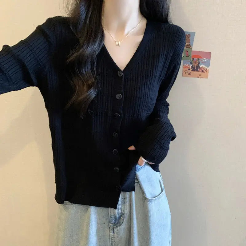 Women's Long-sleeved Button Cardigan Solid Color Casual Loose Fashion Top.
