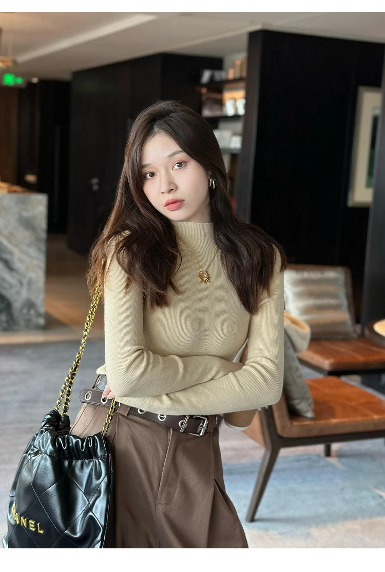 Gestricktes Hemd Frauen Pullover Pullover Bodenbildung Shirts Herbst Winter Weibliche Lange Hülse Mock Neck Elastische Dünne Pullover Stricken Tops.