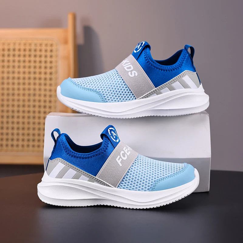 Girls Slip on Shoes Children Sneaker Fashion Knit Fabric Luxury Kids Casual Shoes Lightweight School Sports Girls Shoes.
