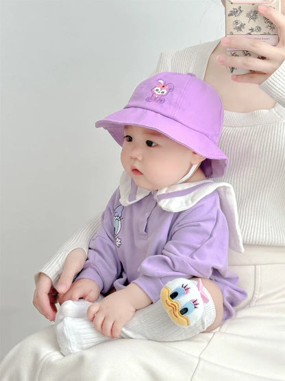 Neugeborenen Baby Strampler Socke Hut 3 stücke Set Cartoon Donald Daisy Ente Kleidung Jungen Mädchen Overall Infant Kurzarm Body k732