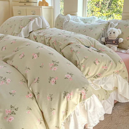 INS Princess 2025 New Style Bedding Sets Sweat Bow Quilt Cover Romantic Bedclothes Decor Woman Bedroom Duvet Cover Set 4pcs.