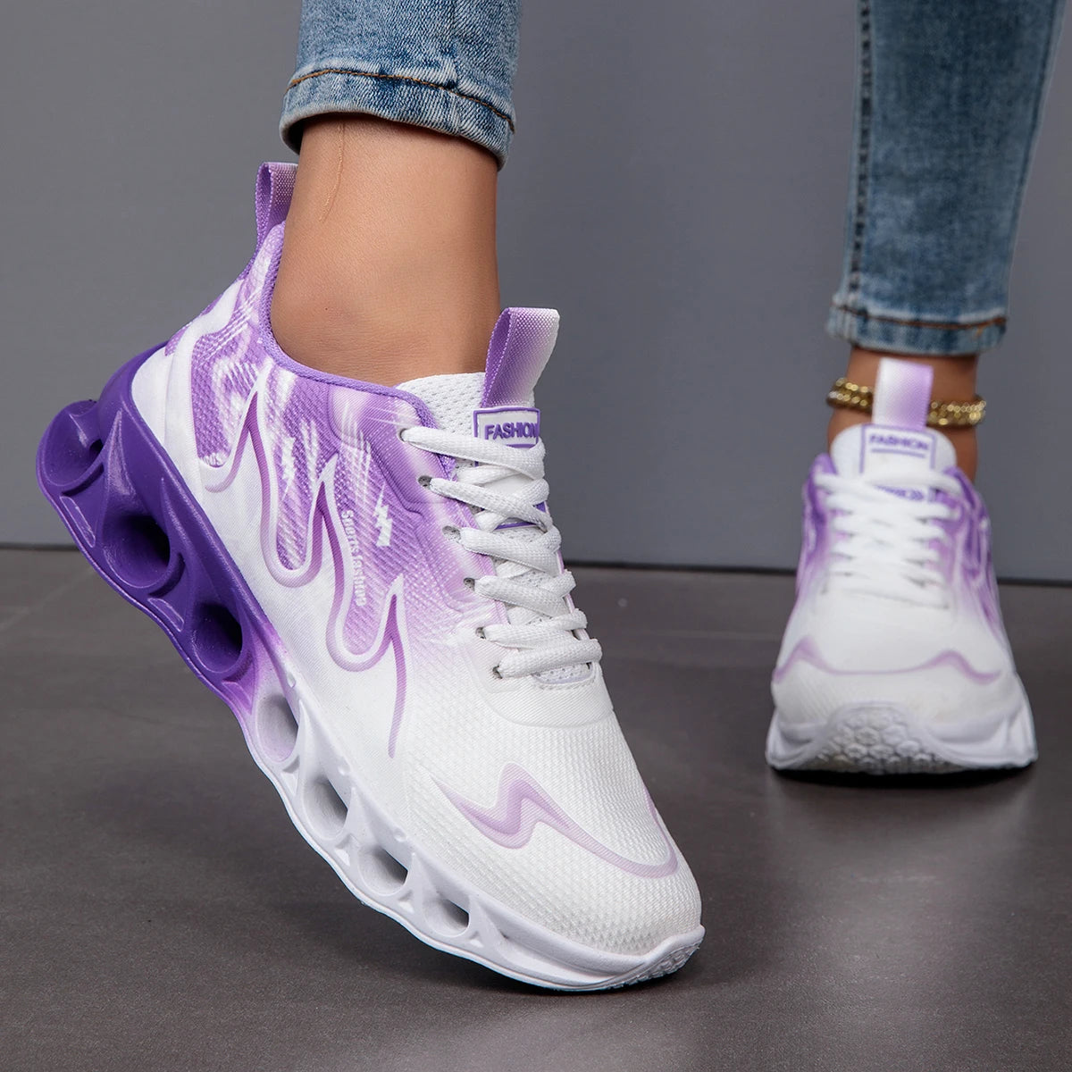 Running Shoes Men Women Lightweight Mesh Breathable Unisex Comfortable Flat Soft Tennis Shoes Summer Lace-up Sneakers Man.