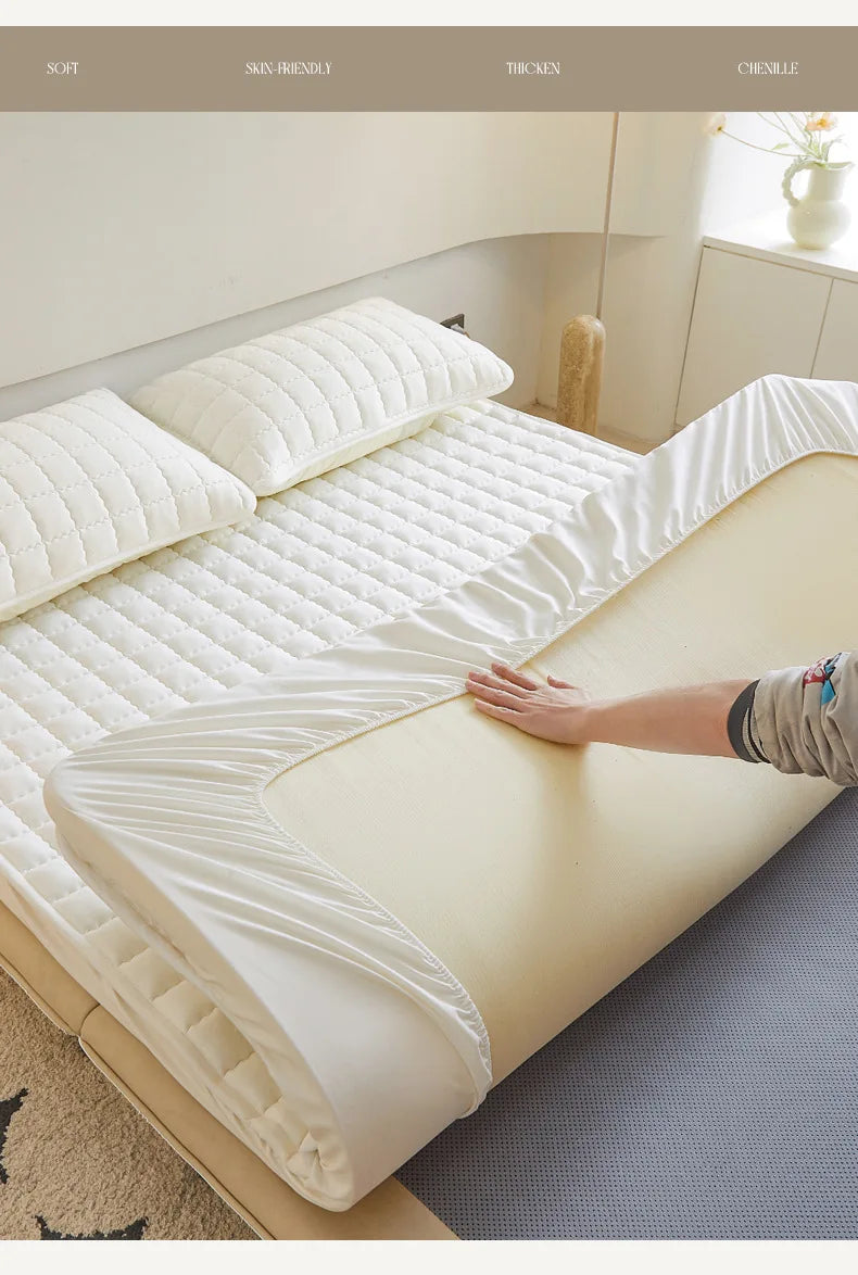 2025 New Thickening Quilted Waterproof Mattress Skin-friendly Slow rebound Cushion Anti-wrinkle Single double size Fitted Mat.