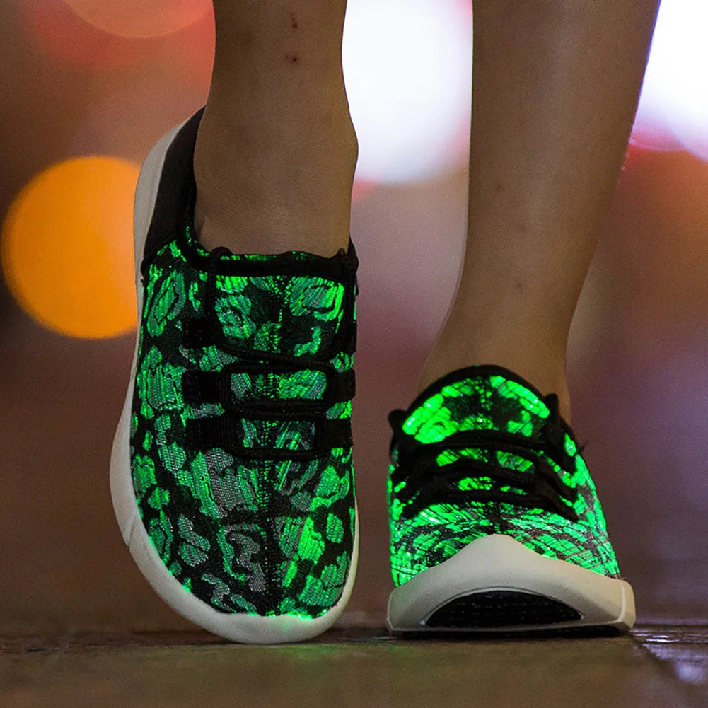 7ipupas LED Shoes for Boys Girls Women and Men Fiber Optic Shoes and Elastic Sole USB Rechargeable Lightweight Sneakers.