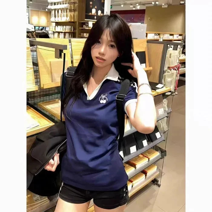 Fashionable Contrast Color Embroidery Polo Neck Short Sleeve Women's T-shirt Slimming Top College Style Spicy Girl Tee.