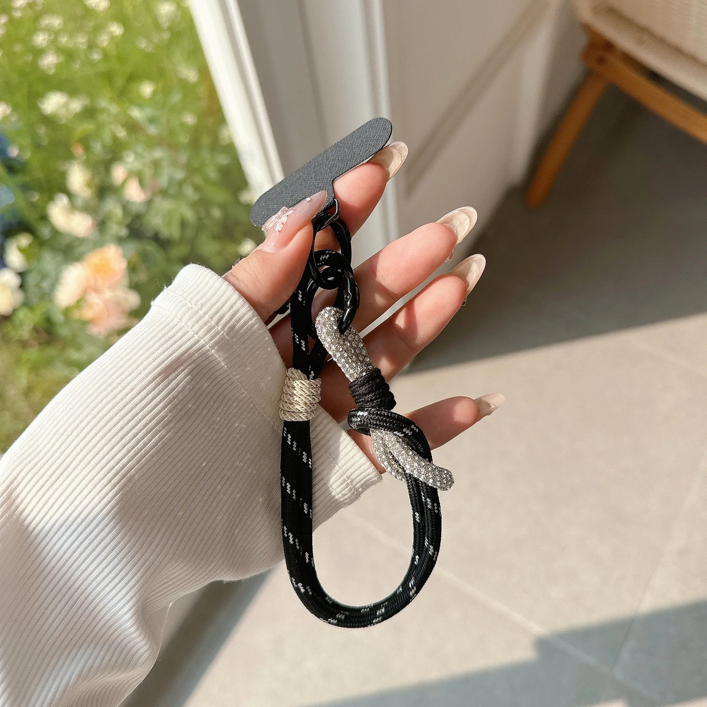 Rhinestone Short Strap Cell Phone Detachable Rope Keychain Braided Mobile Phone Lanyard Hanging Chain Ring Cord Wrist Strap.