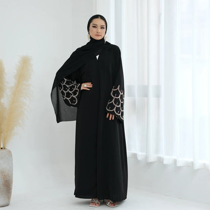 2025 Middle Eastern Islam Outfit for Muslim Women Luxury Dubai Modest Abaya Dress Eid Arabic Cardigan Plain Turkey Kaftan Robe.