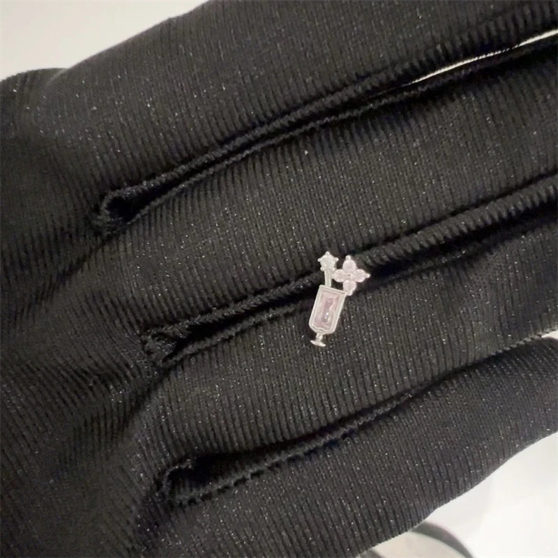 1PCS Cute Pink Zircon 316L Stainless Steel Ear Bone Nail New Fashion Y2K Punk Small Earring for Women Cochlea Jewelry Party Gift