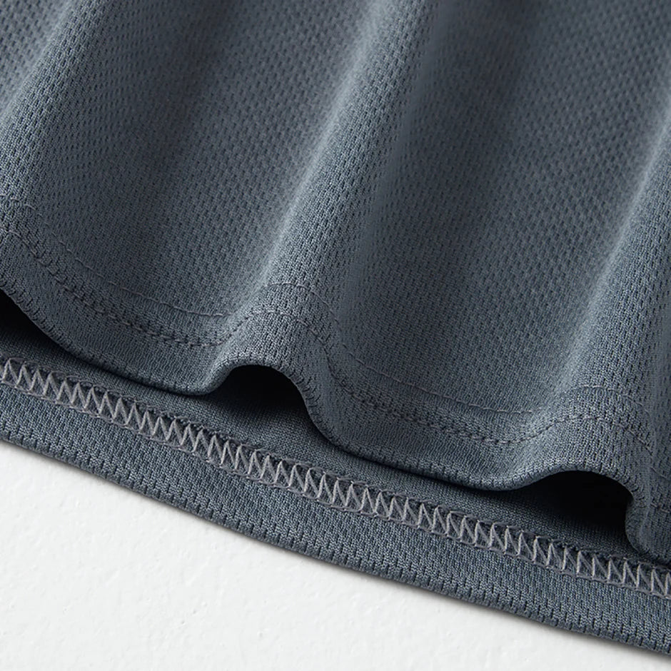 2-pcs Men's Quick-drying Exercise Black-and-white Suit Running Fitness Breathable Short Sleeve Comfortable Joker Playing Shorts