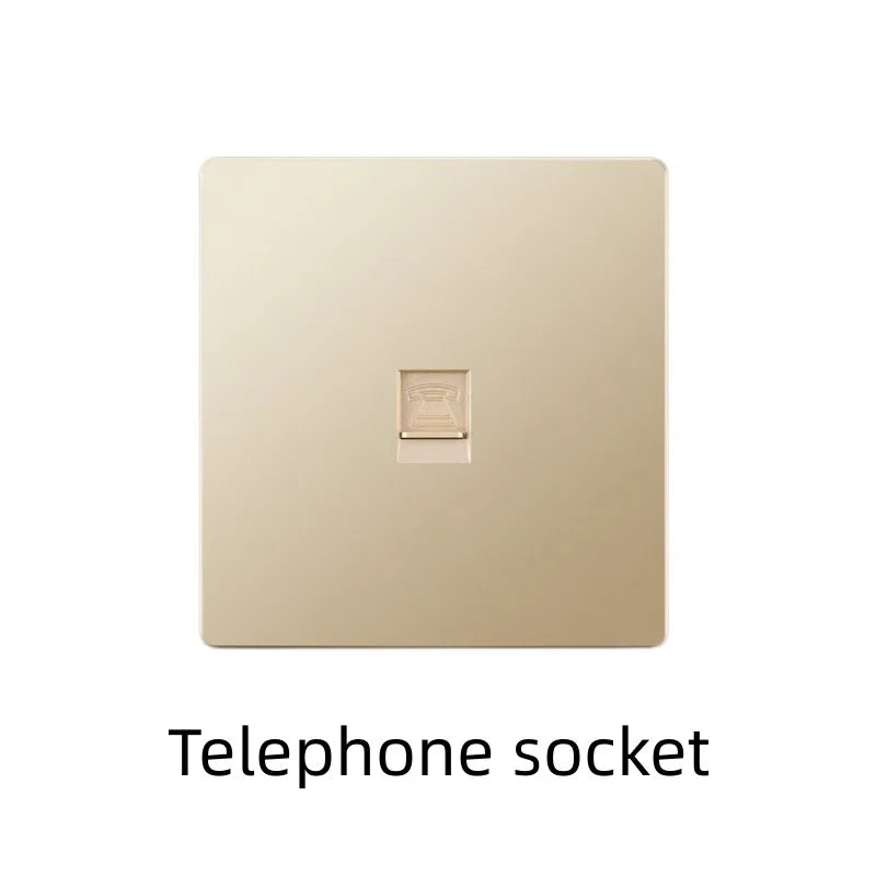 UK Standard 13A Gold USB Stecker Wandsteckdose Lichtschalter, 220V Universal 6-Loch-Doppelsteckdose mit 2,1A USB-Ladeanschluss.