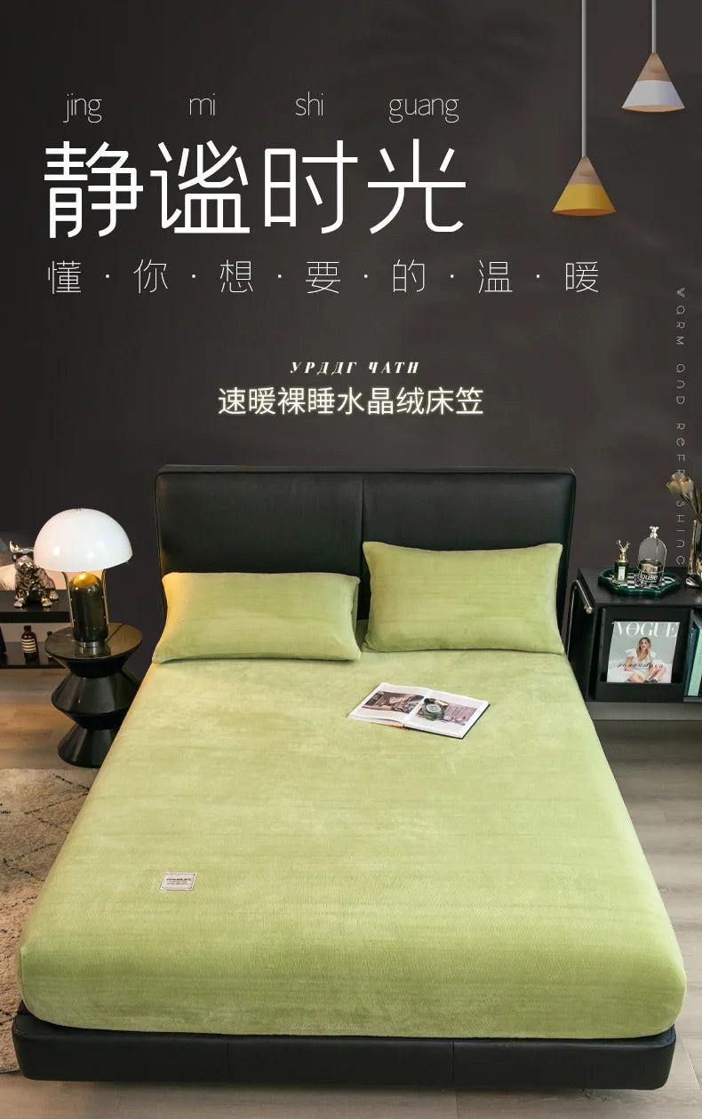 Warm Plush Fitted Sheet Elastic Mattress Cover Fluffy Velvet Fleece Bed Linen Couple Thermal Double Bed Not Included Pillowcase.