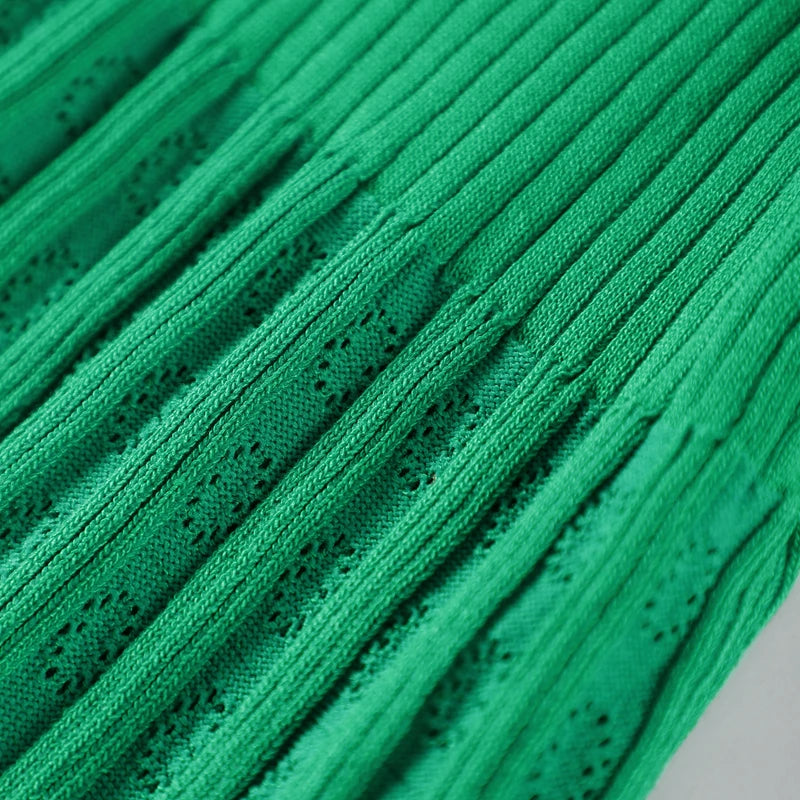 Frauen solide plissierte Saum Patchwork langes Kleid elegante Rundhals ausschnitt kurze Ärmel einreihige Dame Roben 2024 Sommer Streetwear.