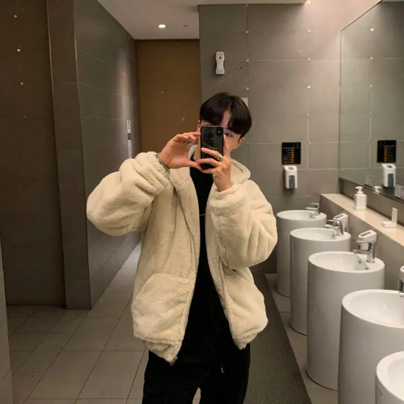 Winter faux lamb wool jacket men's padded thickened cotton clothing loose fleece jacket cotton clothing.