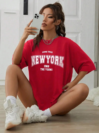 Wenn Jahr 1968, The New York Young Woman T-Shirt, Mädchen, Übergröße, tägliches Top, weibliche Kreativität, Streetshirt, individuelle Freizeitkleidung.