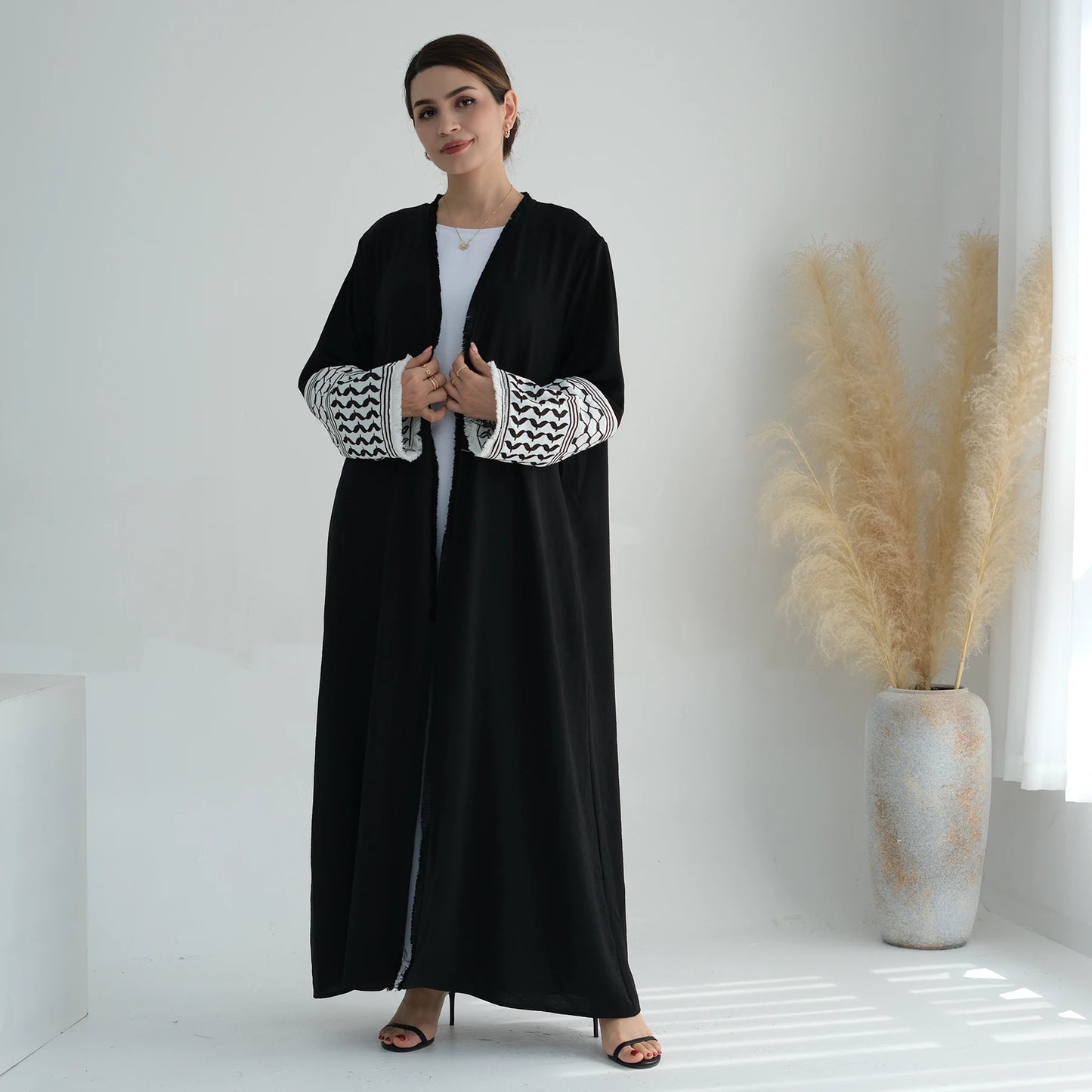 Ramadan Embroidery Muslim Modest Kimono Abaya Damen Dubai Luxury Islam Women Cardigan Dresses Kebaya Kaftan Robe Femme Musulman