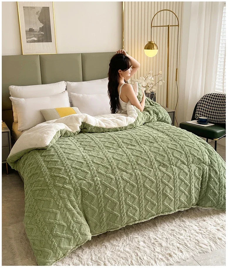 New Super Thick Winter Warm Blanket for Bed Artificial Lamb Cashmere Weighted Blankets Soft Comfortable Warmth Quilt Comforter.