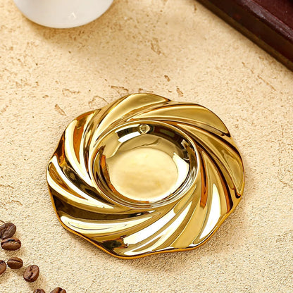 High Quality Middle East Saudi Arabia Ceramic Plated Coffee Cup Plate Set Golden Cup and Saucer Gift Box Set.