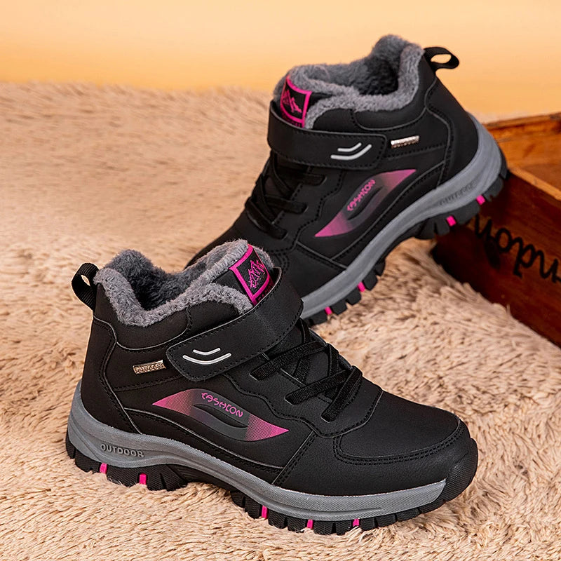 Unisex Winter Cotton Shoes Thick Soled Leather Warm Comfortable Snow Walking Casual Shoes Lightweight Outdoor High Top Boots.