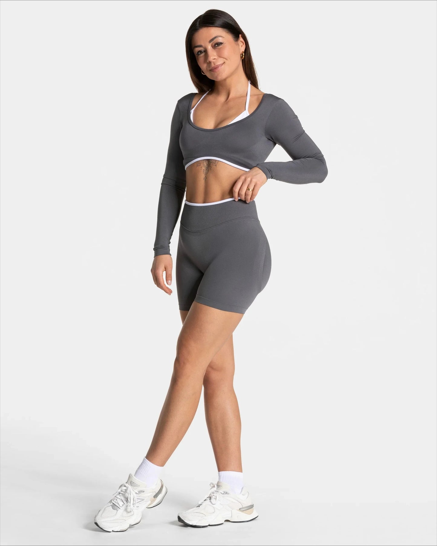 Women's Seamless Gym Solid Color Sports Shorts White Waist Tight High Waist Hip Lifting Yoga Pants Running Sports Shorts