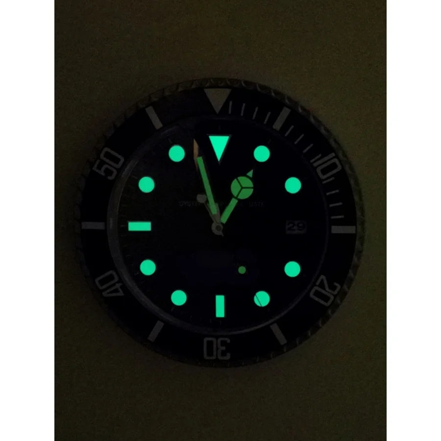 34 cm Luxus Kreative Wanduhr Moderne Metall Design Kunst Wanduhr Hause Große Digitale Leucht Schlafzimmer Dekoration Uhr