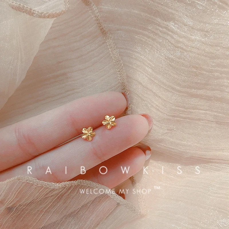 silver-plate Gold Color Mini Small Butterfly Heart Stud Earring For Women Cartilage Helix Tragus Ear Piercing Jewelry Gift