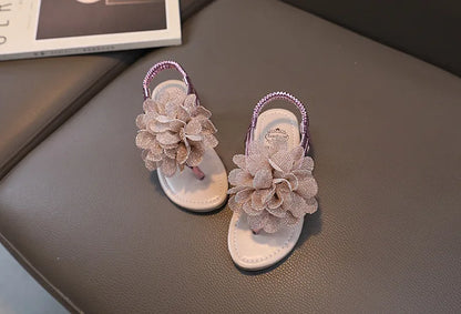 Girls Sandals 2023 Summer New Bling Flowers Baby Children Fashion Soft Bottom Student Shoes Kid's Slippers Pink Flats Flip Flops.