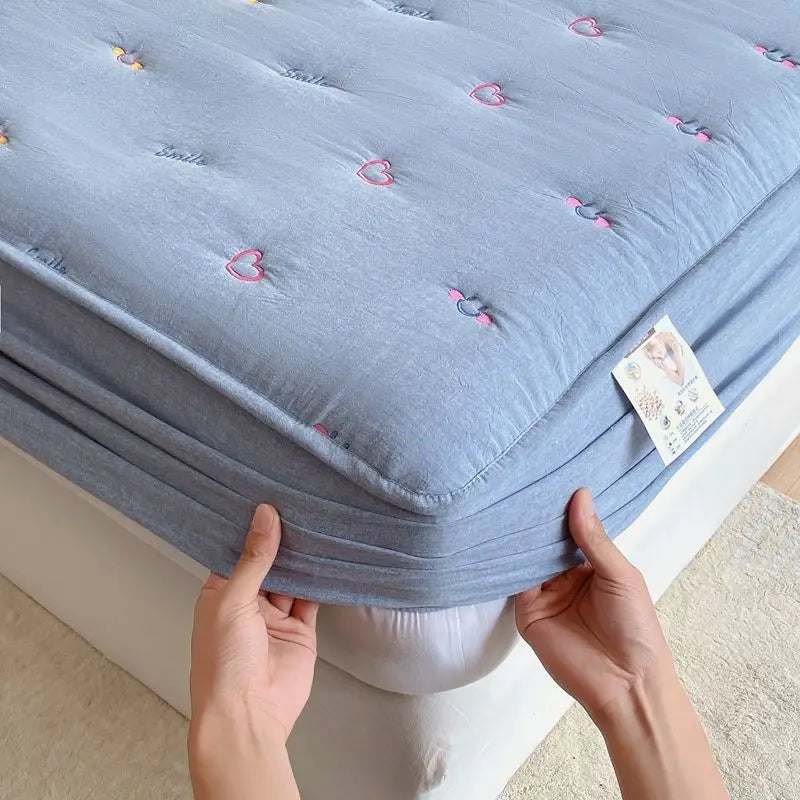 Cotton Mattress Single-piece Simmons Mattress Protective Cover Non-slip Fixing Bed Dust Cover.