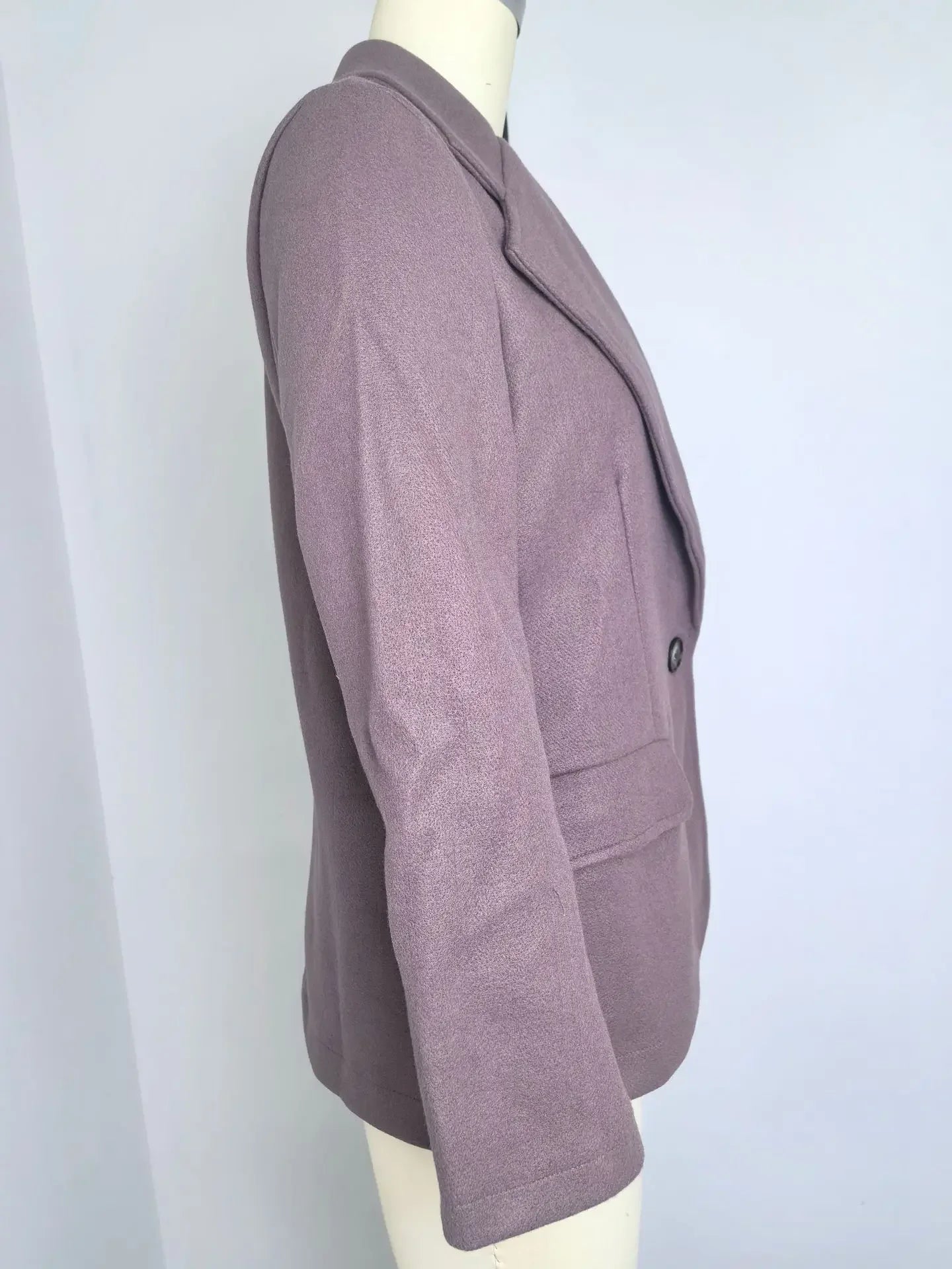 2025 neue Mode Herbst und Winter frauen Mäntel und Jacken Casual Button-Down Einfarbig Wolle Blazer frauen Kleidung.