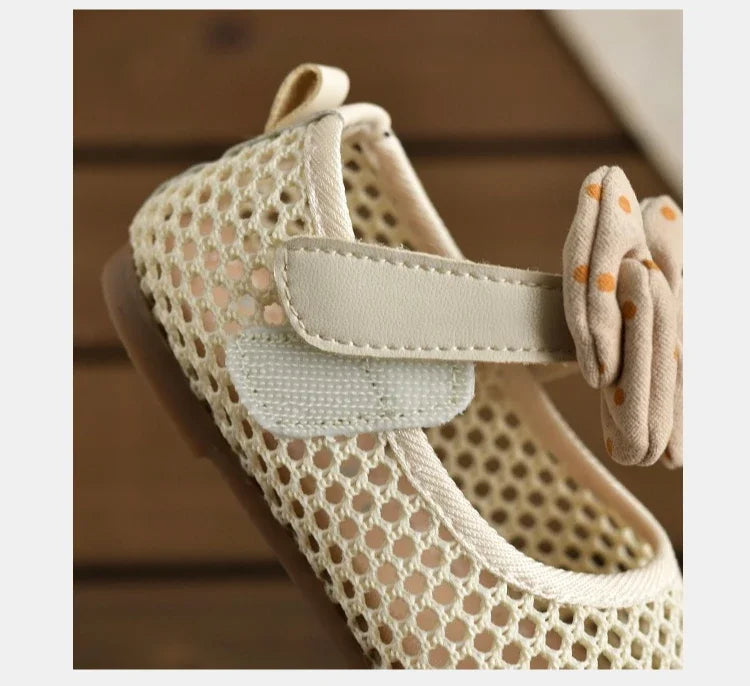 Children Girls Mesh Sandals Baby Summer Toddlers Fashion First Walker Shoes Causal Bowknot Sweet Kids Soft Sandals Breathable.