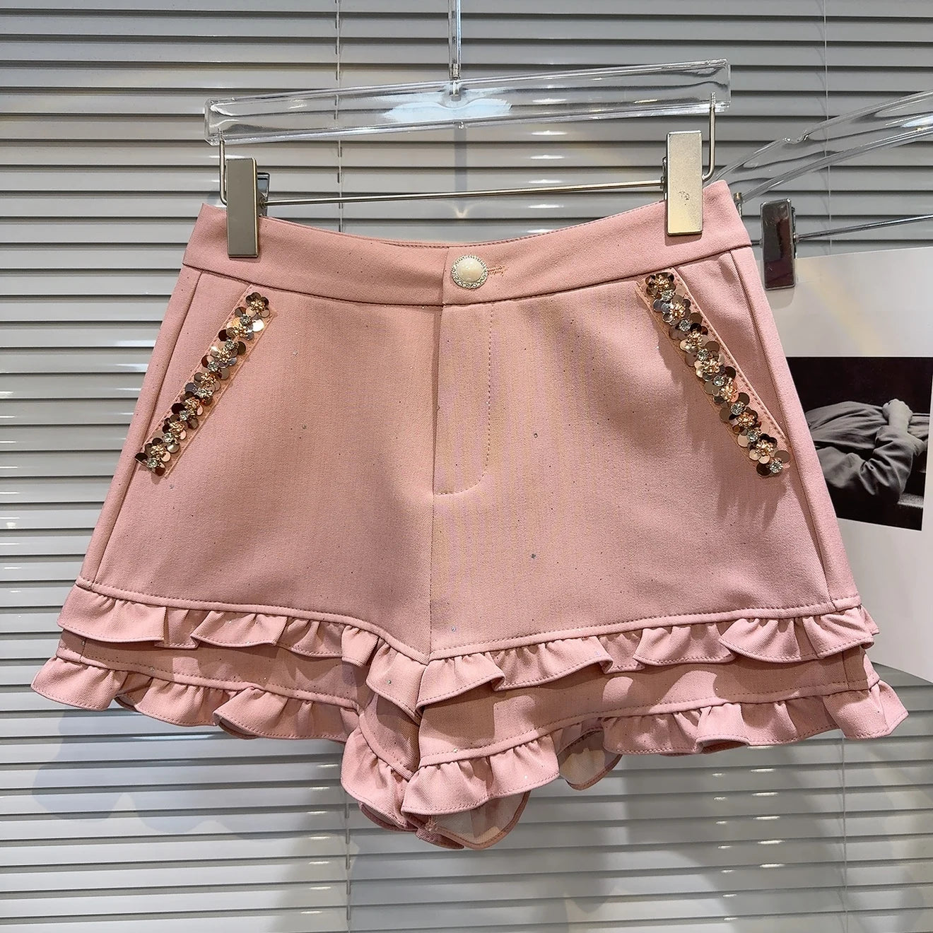 2025 Summer Clothes New Fashion Sequined Beaded Fungus Edge Pants Three-point Shorts Sweet Girls Temperament Short Pants Women