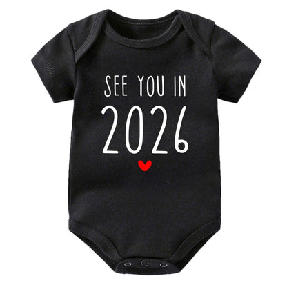 Wir sehen uns im Jahr 2026 Schwangerschaftsankündigung Baby Strampler Baumwolle Kleinkind Overall Sommer Kurzarm Neugeborene Jungen Mädchen Body