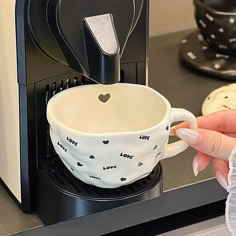 240ml Irregular Ceramic Coffee Cup and Saucer High Appearance Level Afternoon Teacup Office Home Milk Cup Water Cups for Couples.