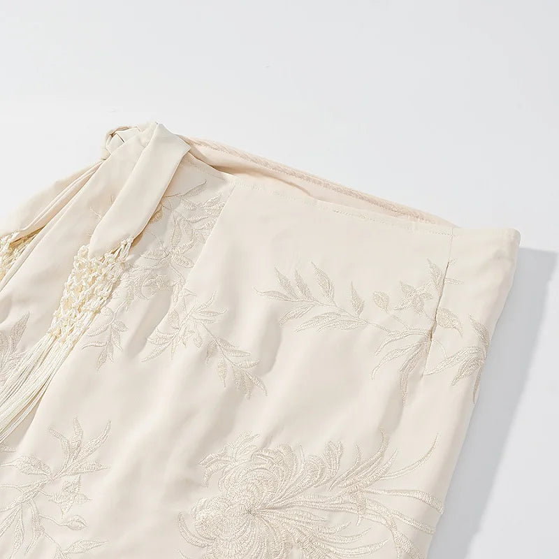 MUJER Embroidery Lace Long Skirt Woman High Waist Midi Skirts for Women Summer Beach Skirt Woman Tassel Women's Skirts Cylinder.