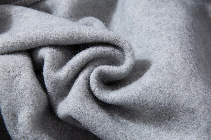 Men's autumn/Winter 2025 hoodie set, fashionable wool hoodie + sweatpants set for sportswear, casual running sportswear set.