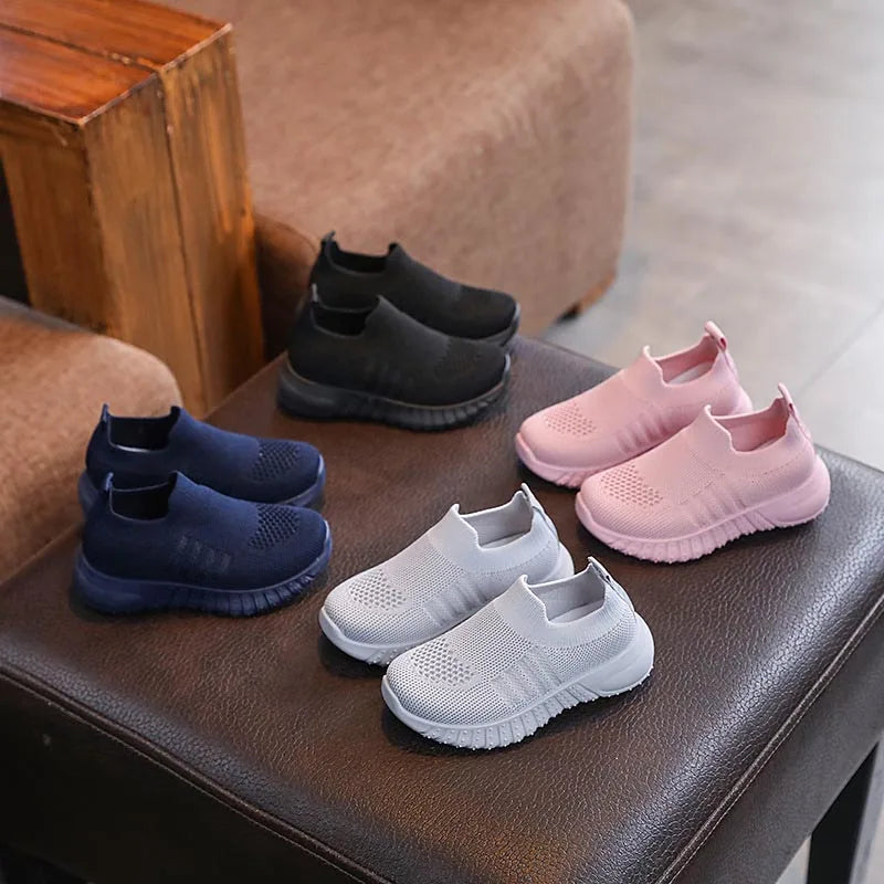 Kids Spring and Autumn Striped Knitted Sneakers Tennis Casual Shoes Children Breathable Girls Boys Slip-on Running Sports Shoes.