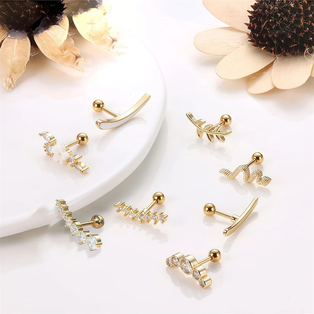 1/4/6/8Pcs 16G Stainless Steel Screw Back Stud Earrings for Women,Cubic Zerconia Cartilage Conch Helix Ear Piercing Jewelry.
