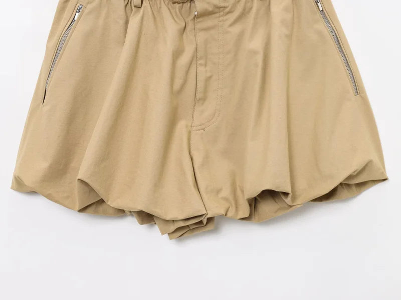 ETJ's Spring 2025 new women's ZW series, elegant and romantic style, high-waisted casual shorts with a ball cut.