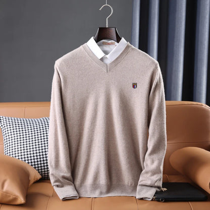 Soft Warm Pullover Cashmere Sweater Men's V Neck Thickened Classic Tops Autumn Winter New  Casual Solid Color Knitted Pullover.