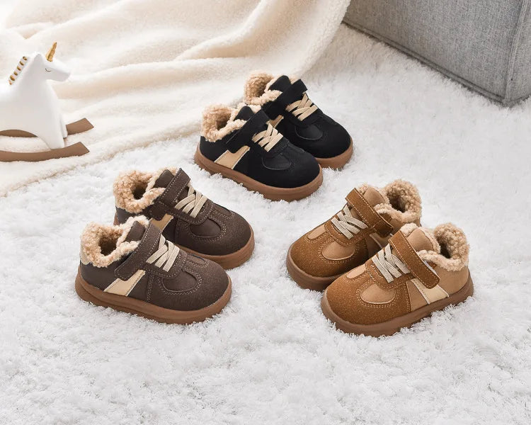 2025 Winter New Pulsh Fashion Trend Casual Sports Shoes for Childrens Anti Slip Warm Boys' Shallow Mouth Versatile Snow Sneakers.