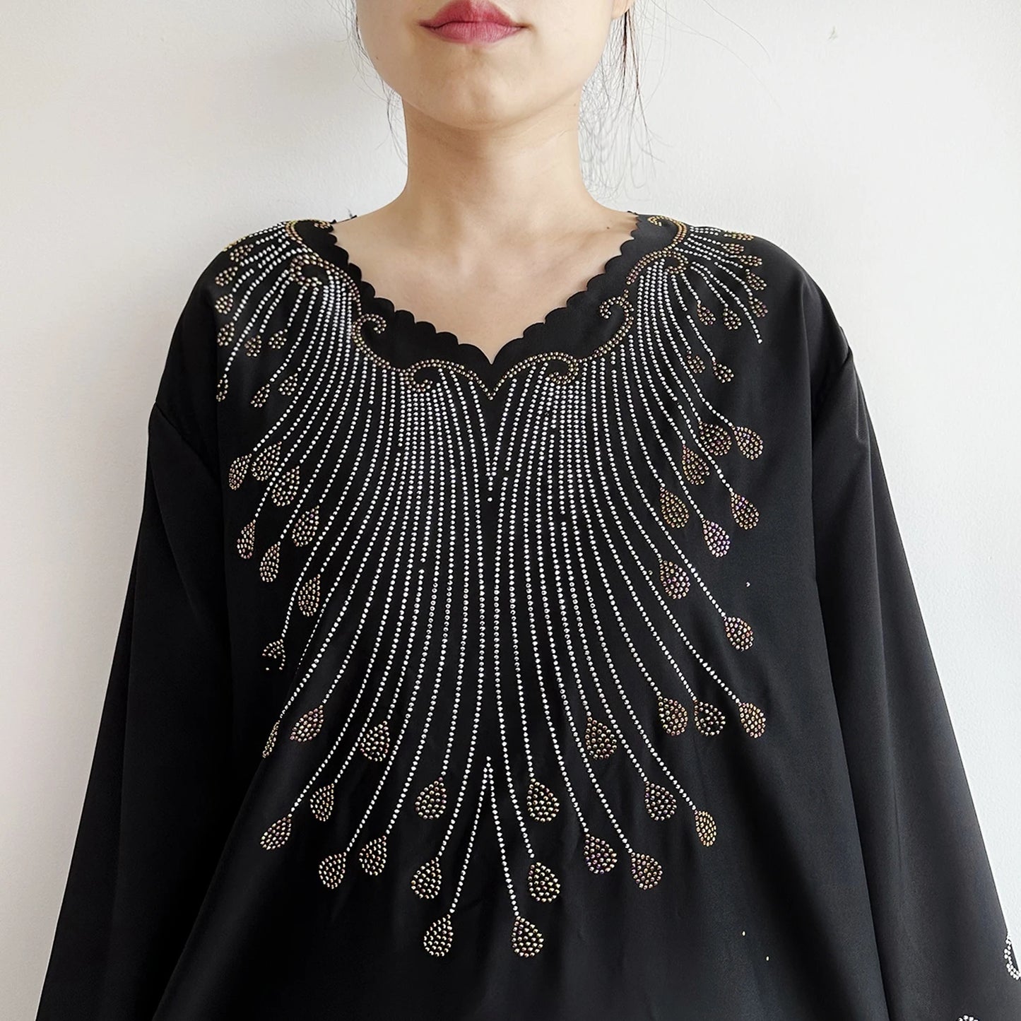 2025Fashion Dubai Diamond Muslim Women Modest Dress Elegant Arabic Femme Hijab Long Sleeve Chiffon Abaya Islamic Turkey Clothing.