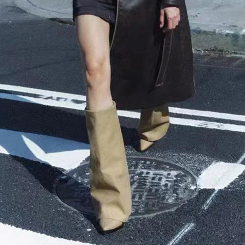 Knee High Heels Women Boots Leather Chunky Fashion Shoes Pointed Toe Snow Long Boots New Designer Pumps Punk Chelsea Botas Mujer.