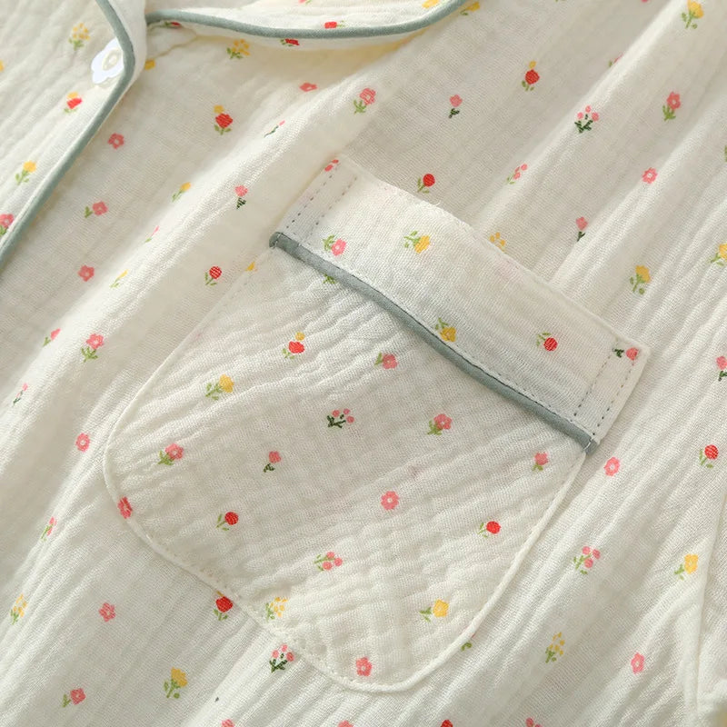 Pajamas pure cotton three-piece set spring and summer thin crepe autumn gauze lapel short-sleeved trousers shorts loungewear set.